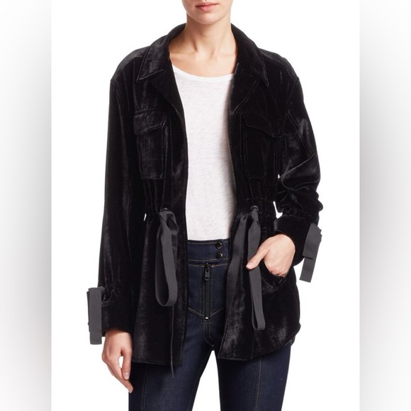 Cinq à Sept Mathieu Velvet Jacket in Black New Medium - Picture 2 of 7